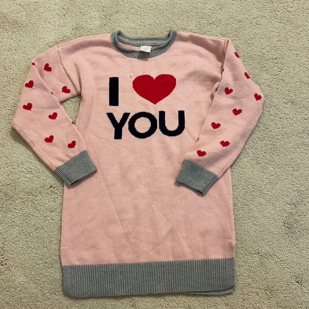 Gap girl I heart you sweater